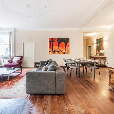 Easylife - Magnificent Splendid Apt Sant'Ambrogio Milaan Buitenkant foto