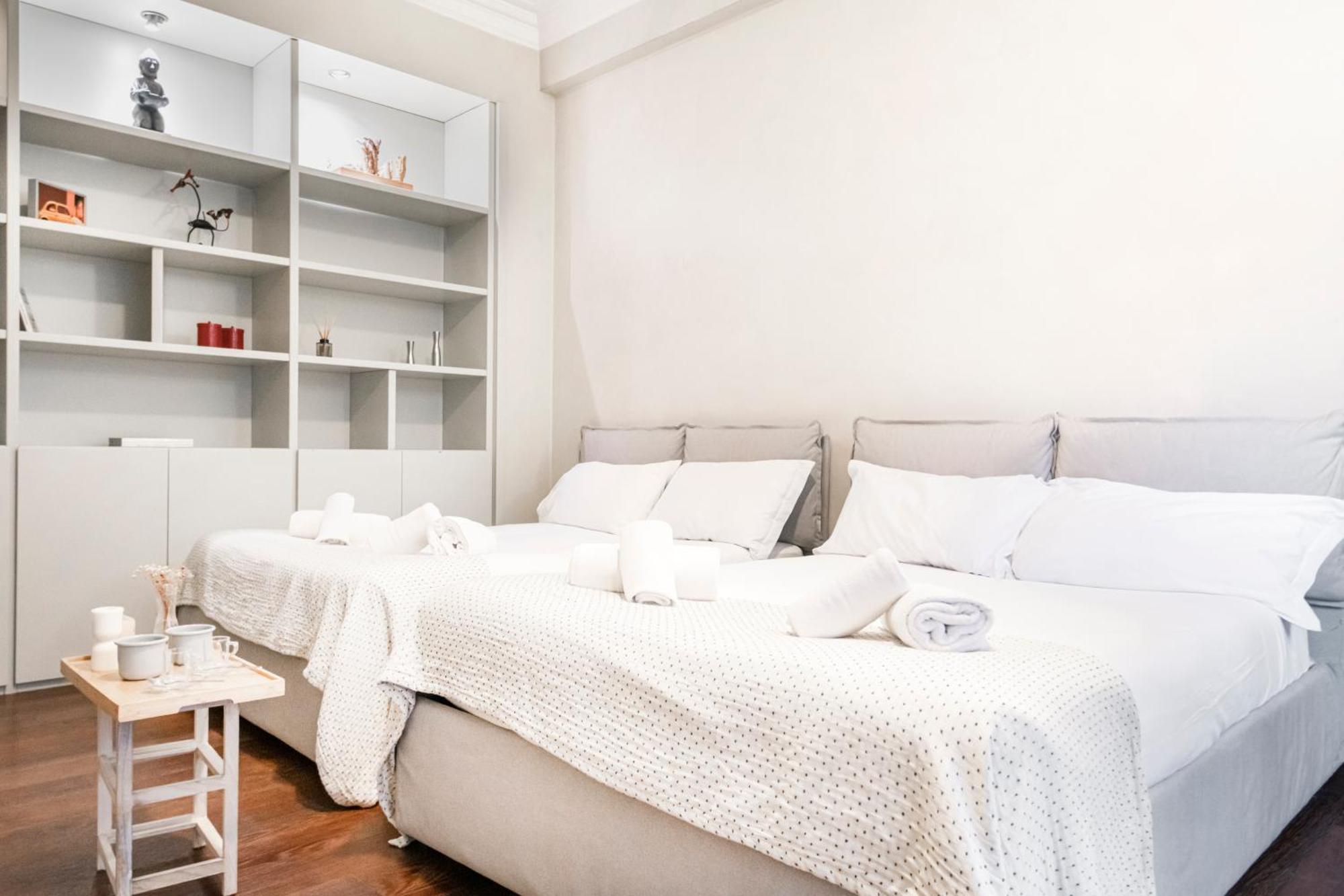 Easylife - Magnificent Splendid Apt Sant'Ambrogio Milaan Buitenkant foto