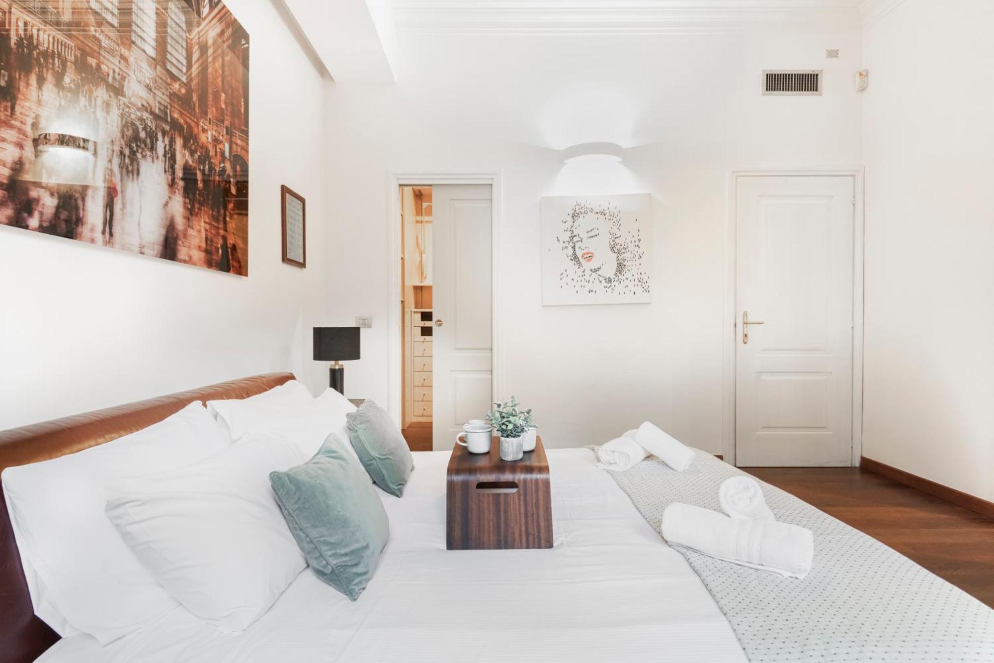 Easylife - Magnificent Splendid Apt Sant'Ambrogio Milaan Buitenkant foto
