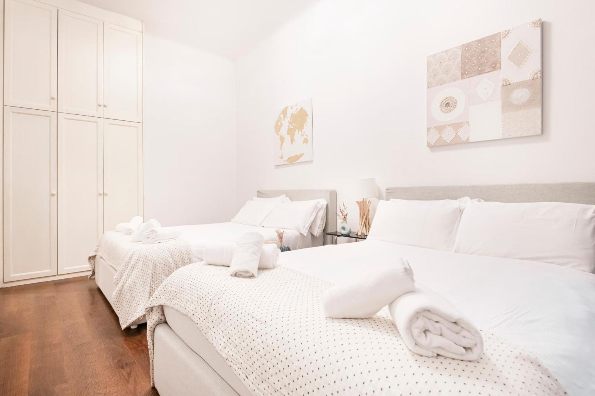 Easylife - Magnificent Splendid Apt Sant'Ambrogio Milaan Buitenkant foto