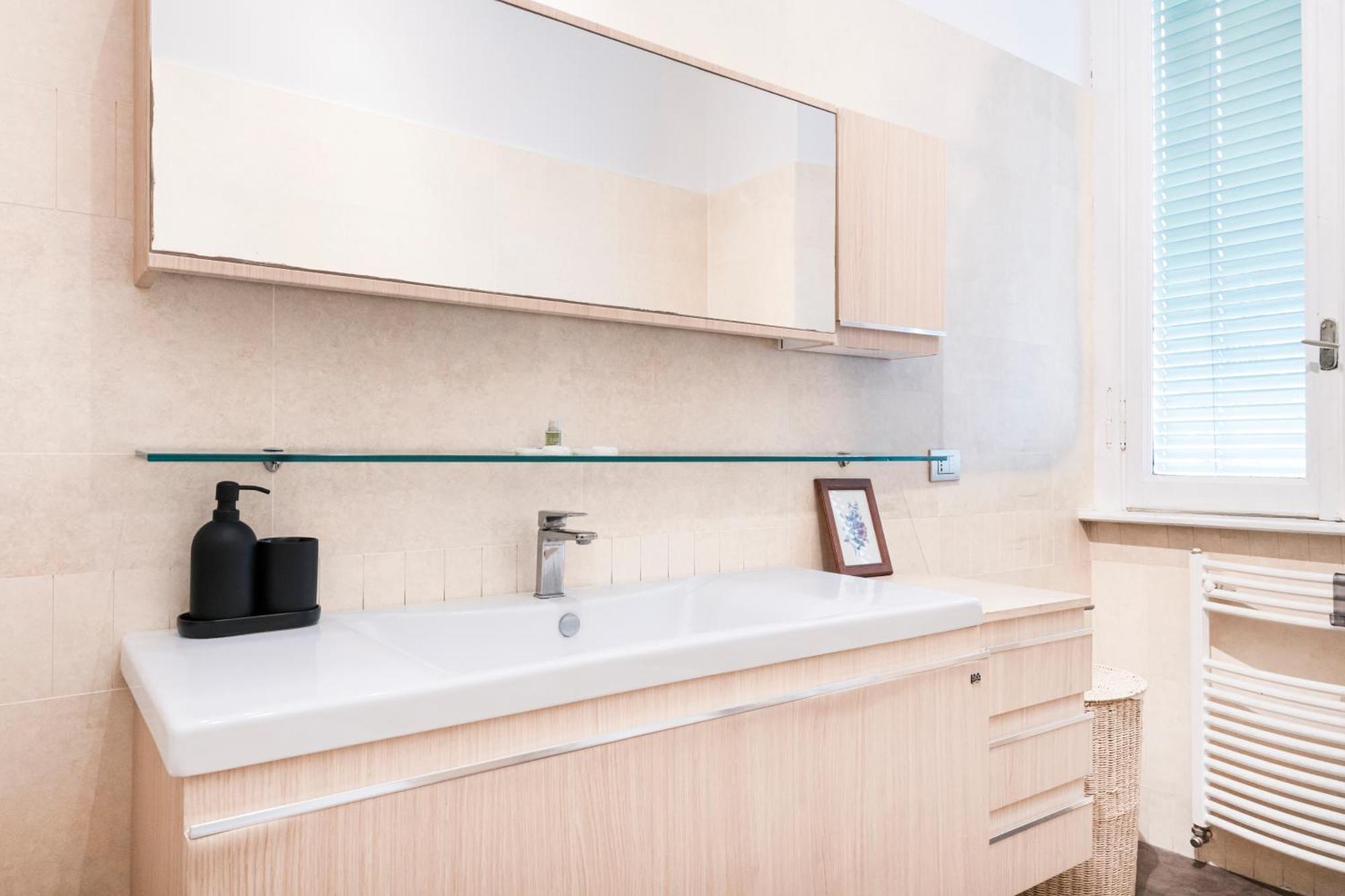 Easylife - Magnificent Splendid Apt Sant'Ambrogio Milaan Buitenkant foto