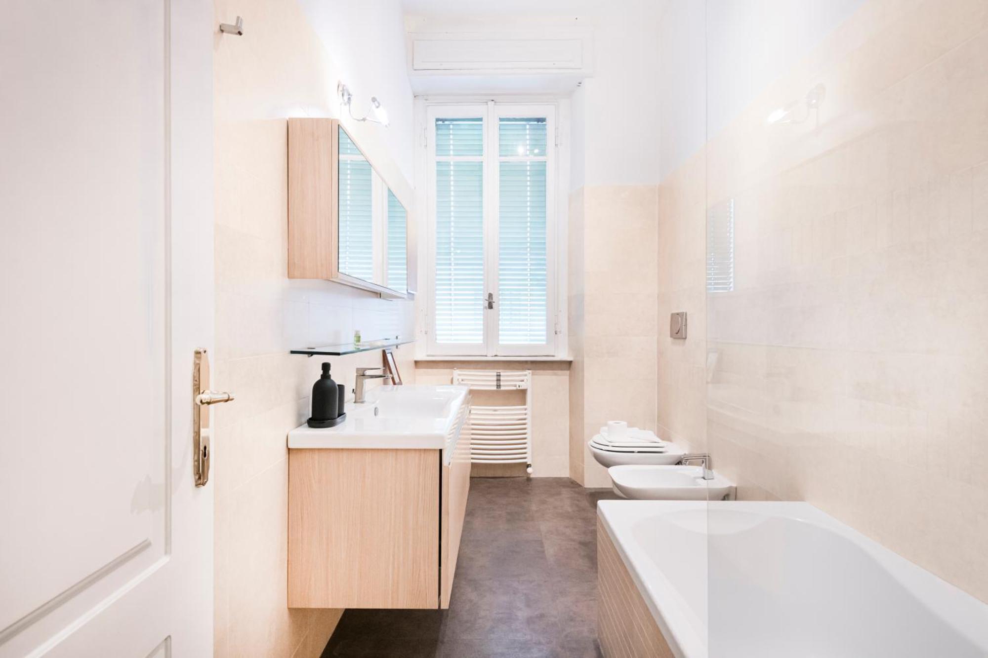 Easylife - Magnificent Splendid Apt Sant'Ambrogio Milaan Buitenkant foto